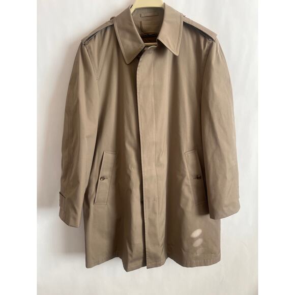 London Fog Men's Tan
Maincoats Trench Style Coat Tan Size 38R - Picture 1 of 15